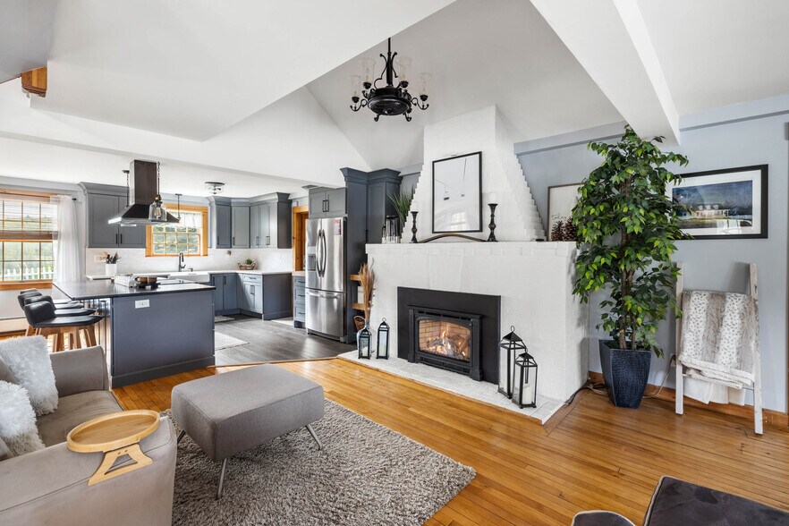 More Photos Of 193 Route 9 W, Wilmington Specialty For Sale