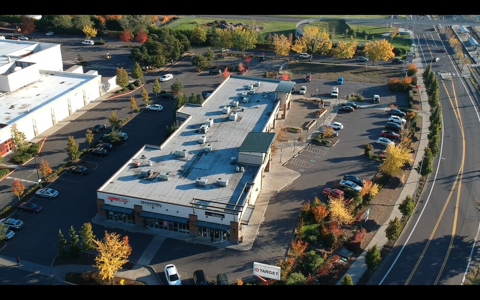 More Photos Of 1010-1058 SE 96th Ave, Portland Unknown For Lease