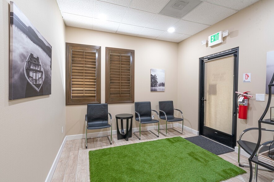 More Photos Of 4867 Old Redwood Hwy, Santa Rosa Healthcare For Lease