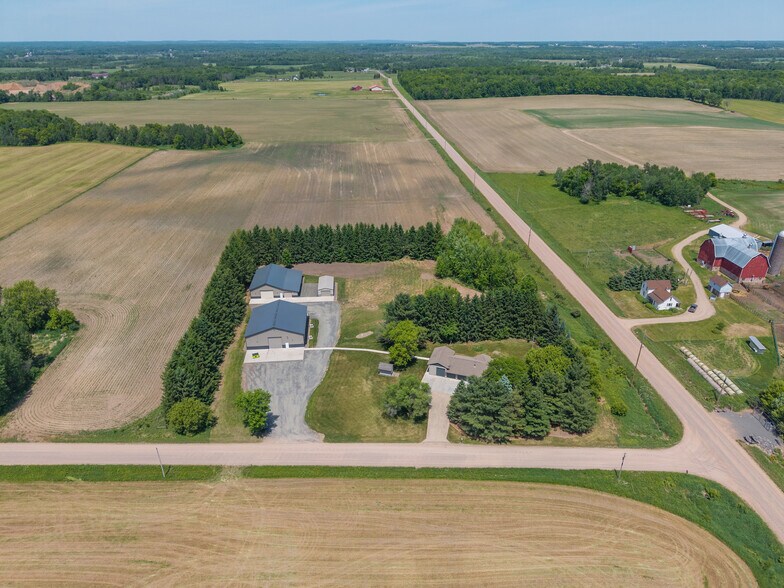 More Photos Of 22946 100th Ave, Cadott Manufacturing For Sale