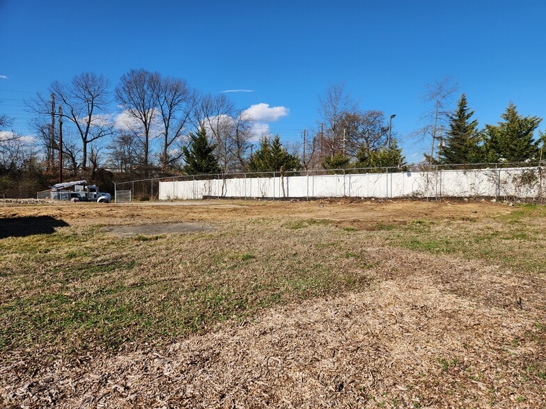 More Photos Of 1431 Eastern Ave, Capitol Heights Land For Lease