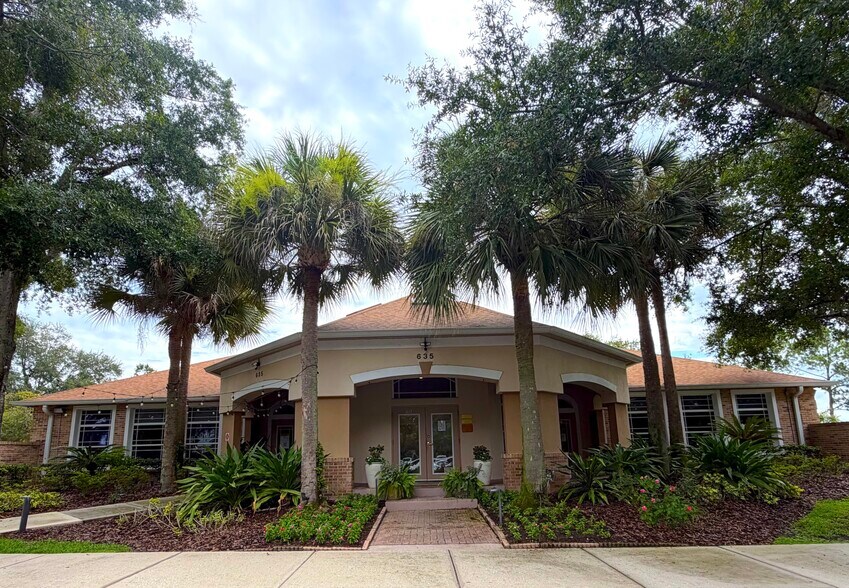More Photos Of 635 Primera Blvd, Lake Mary Medical For Lease