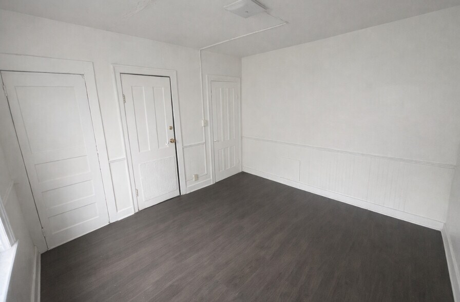 More Photos Of 335 Shonnard St, Syracuse Apartments For Sale