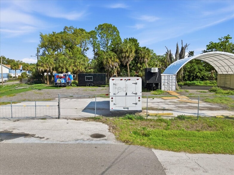 More Photos Of 7511 Winchester Dr, Tampa Land For Sale