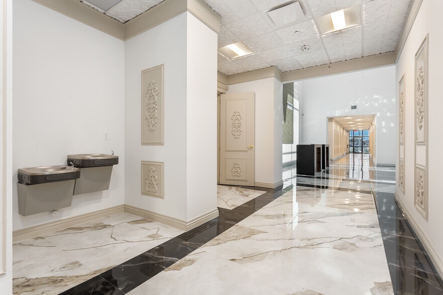 More Photos Of 10841 Composite Dr, Dallas Lodge Meeting Hall For Sale