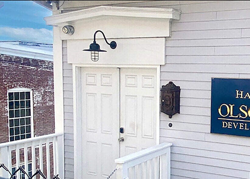 Primary Photo Of 30R Hampshire St, Methuen Office For Lease