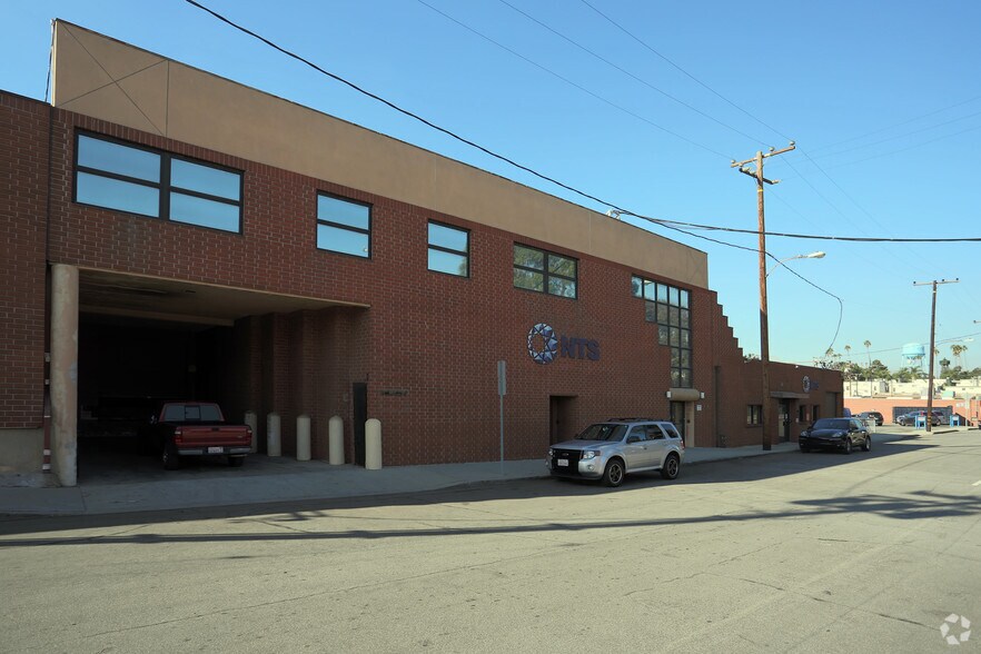 More Photos Of 124-132 Maryland St, El Segundo Unknown For Lease