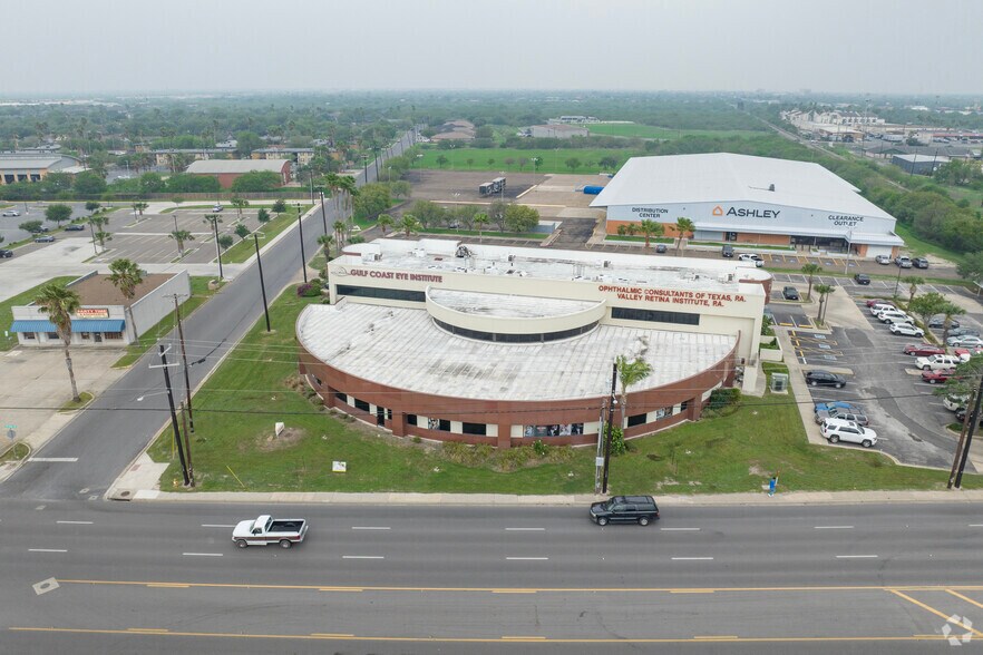 More Photos Of 1205 N Ed Carey Dr, Harlingen Office For Lease