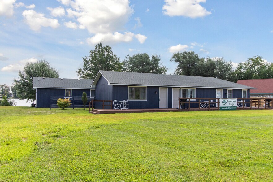 More Photos Of 4998 Main Ext, Long Lake Hospitality For Sale