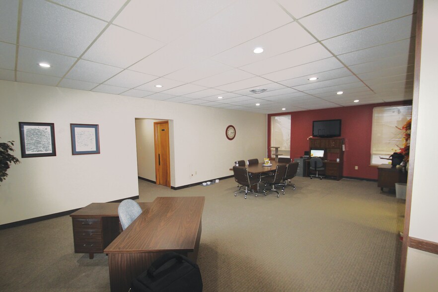 More Photos Of 924 Seville Rd, Wadsworth Warehouse For Sale