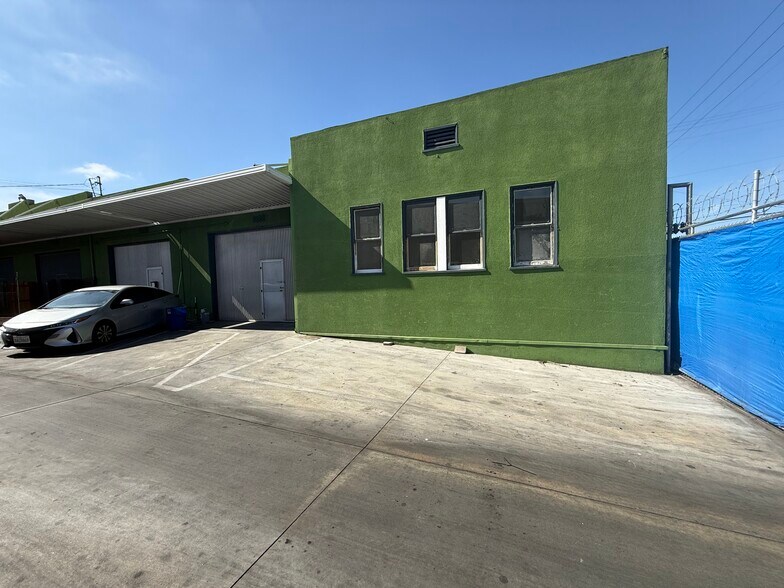 More Photos Of 666 Cowles St, Long Beach Warehouse For Lease