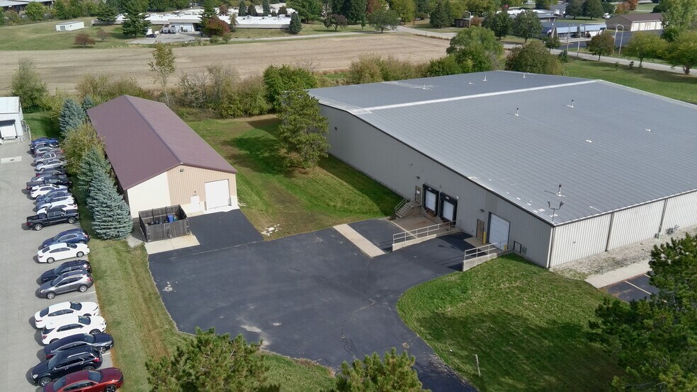 More Photos Of 1205-1227 Barberry Dr, Janesville Manufacturing For Sale
