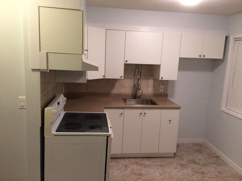 More Photos Of 3023 Wellington St, Port Coquitlam Land For Sale