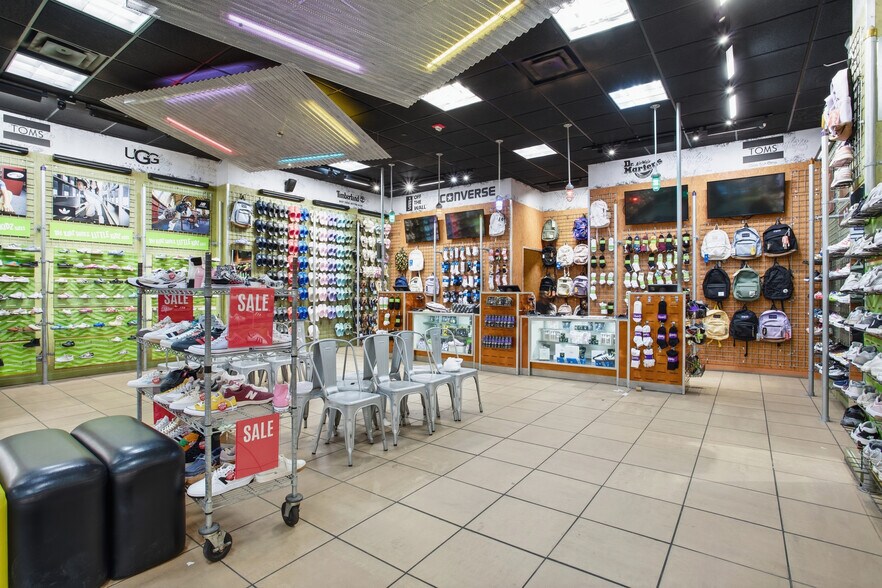 More Photos Of 1 Hoyt St, Brooklyn Office For Lease