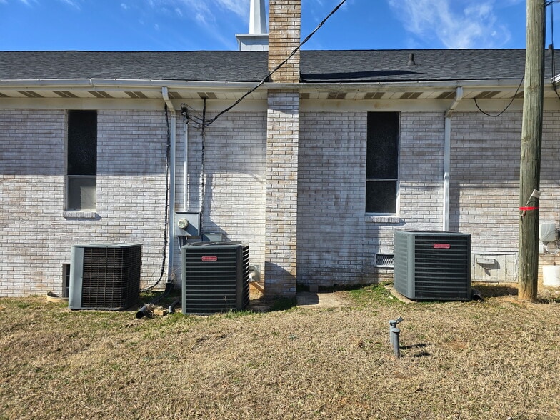 More Photos Of 517 Pleasant Ave, Kannapolis Religious Facility For Sale