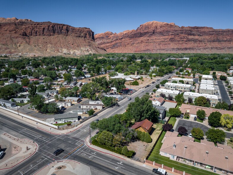 More Photos Of 411 N 500 W, Moab General Retail For Sale
