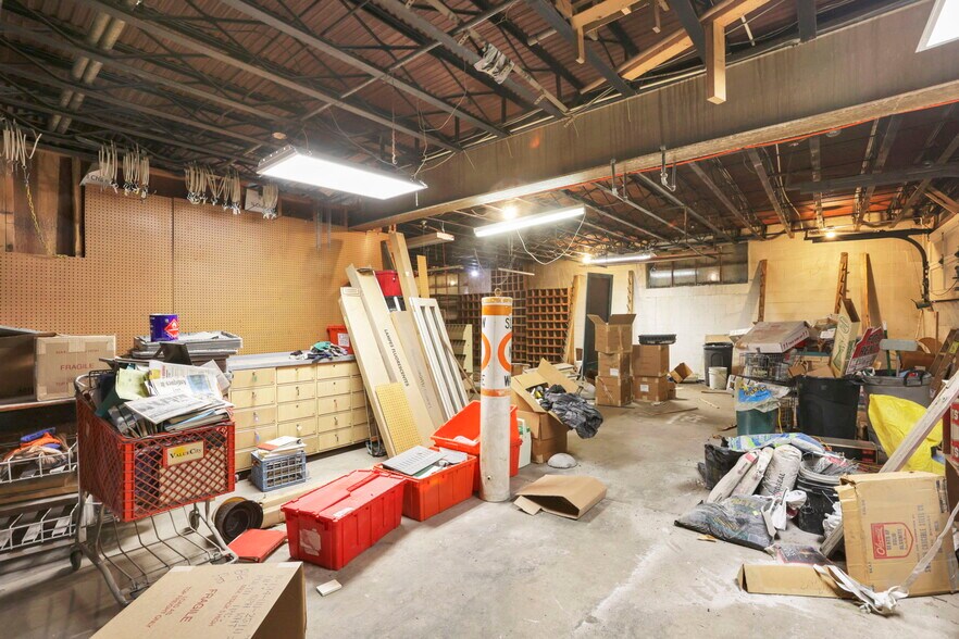 More Photos Of , Lancaster General Retail For Sale