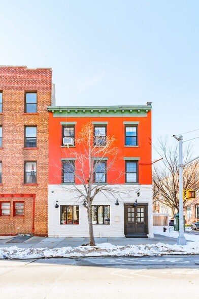 More Photos Of 47 Franklin St, Brooklyn Apartments For Sale