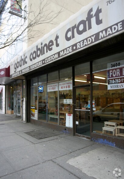 More Photos Of 36-48 Main St, Flushing Freestanding For Lease