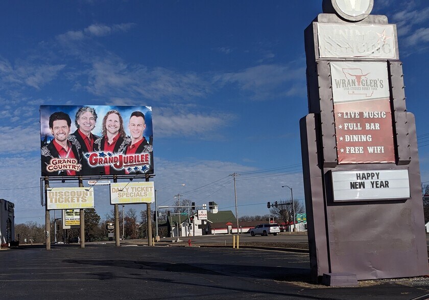 More Photos Of 625 State Hwy 165, Branson Theater Concert Hall For Sale