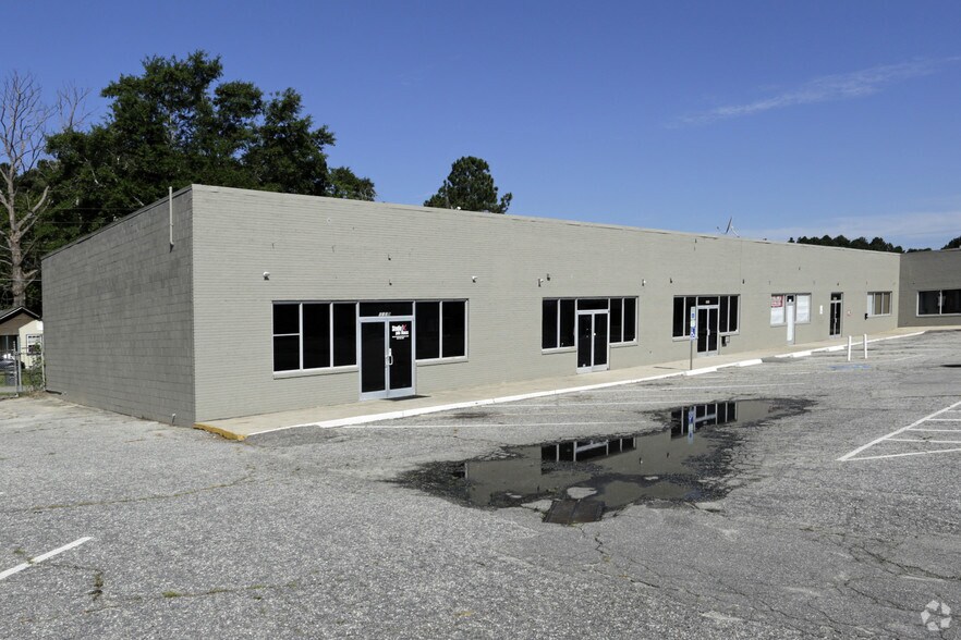 More Photos Of 5101-5197 Bragg Blvd, Fayetteville General Retail For Lease