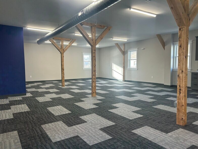 More Photos Of 15 Central St, Hudson General Retail For Lease