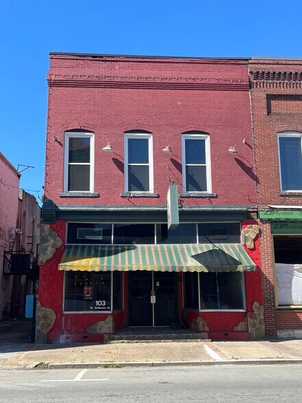 More Photos Of 103 W Anderson St, Selma Restaurant For Sale