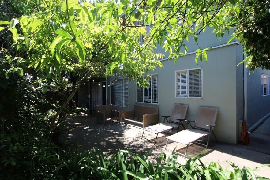 More Photos Of 2 Arundel Rd, Burlingame Apartments For Sale