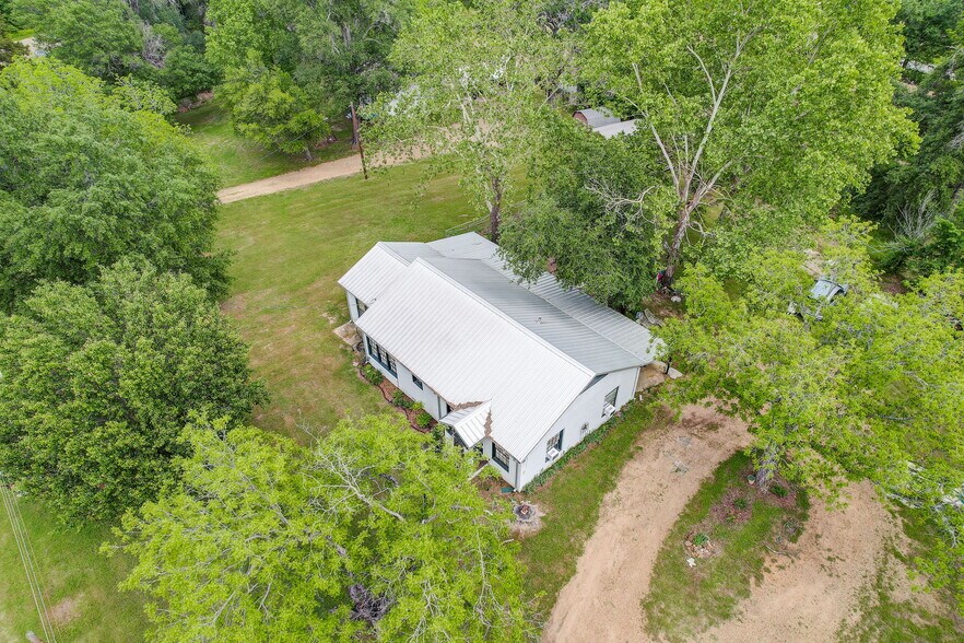 Primary Photo Of 506 E Royall Blvd, Malakoff Land For Sale