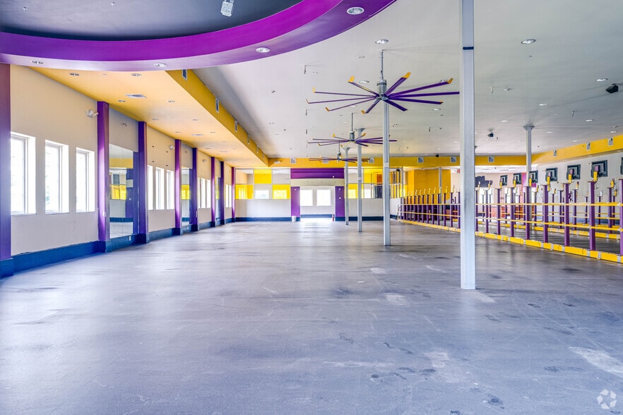 More Photos Of 22 US Highway 6, Port Jervis General Retail For Lease