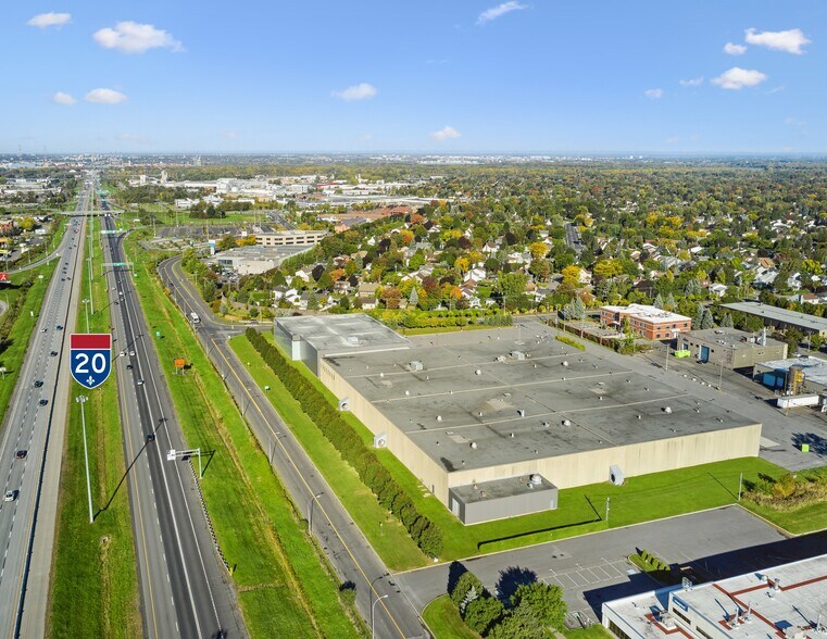 More Photos Of 180 Rue de Normandie, Boucherville Distribution For Lease