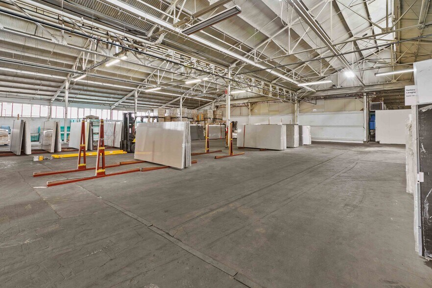 More Photos Of 3255 Saco St, Vernon Warehouse For Lease