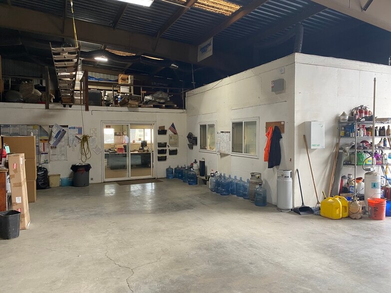 More Photos Of 540 S 12th St, Richmond Manufacturing For Sale