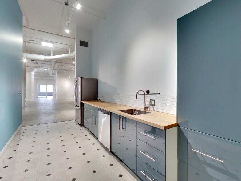 More Photos Of 1890 Bryant St, San Francisco Warehouse For Lease