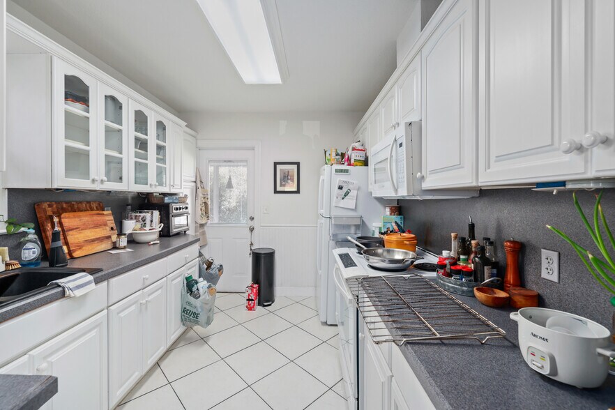 More Photos Of 817 Cedar St, Jacksonville Apartments For Sale