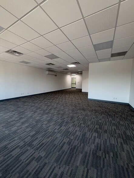 More Photos Of 3000 W Olympic Blvd, Los Angeles Medical For Lease