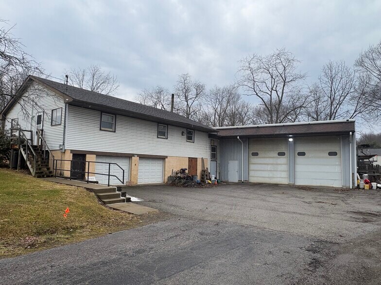 More Photos Of 417 Meyers Ln, McDonald Industrial For Sale