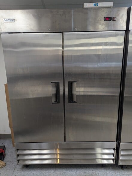 More Photos Of 24901 Red Arrow Hwy, Mattawan Restaurant For Lease