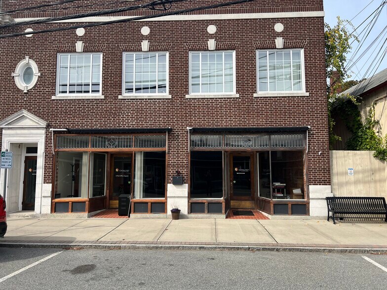 More Photos Of 1 W Main St, Clinton Storefront Retail Office For Lease