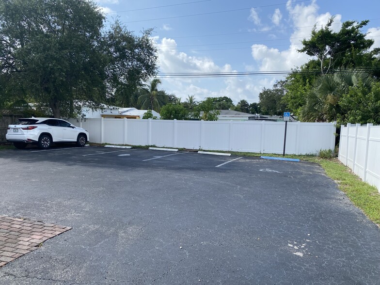 More Photos Of 1624 E Atlantic Blvd, Pompano Beach Medical For Lease