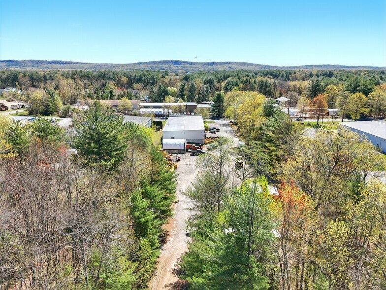 More Photos Of 103 Servistar Industrial Way, Westfield Warehouse For Lease