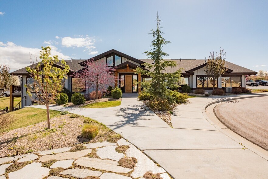 More Photos Of 1188 W 10400 S, South Jordan Office For Lease