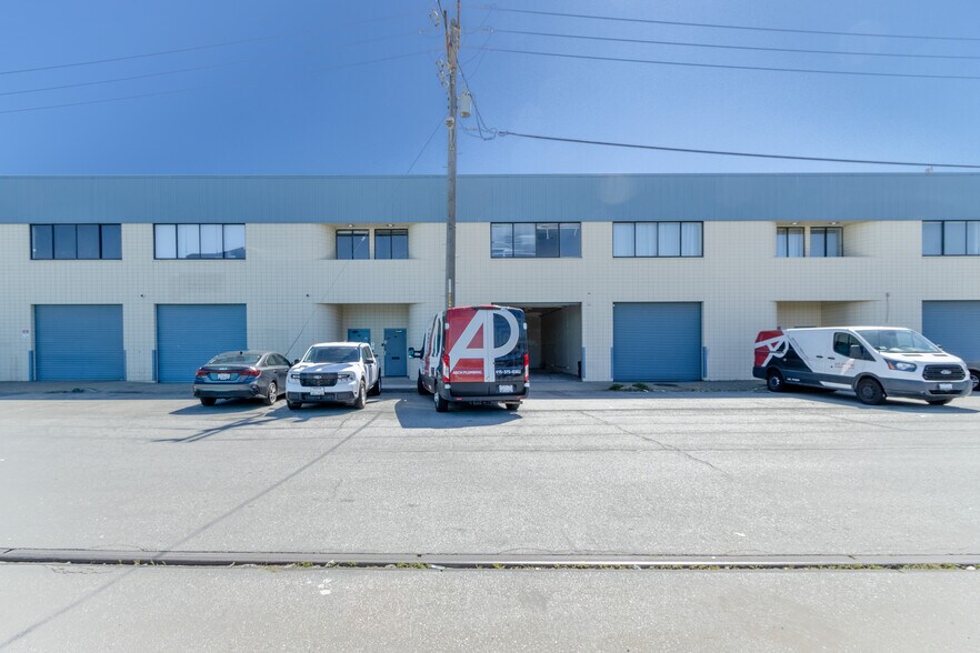 More Photos Of 3450 3rd St, San Francisco Industrial For Lease