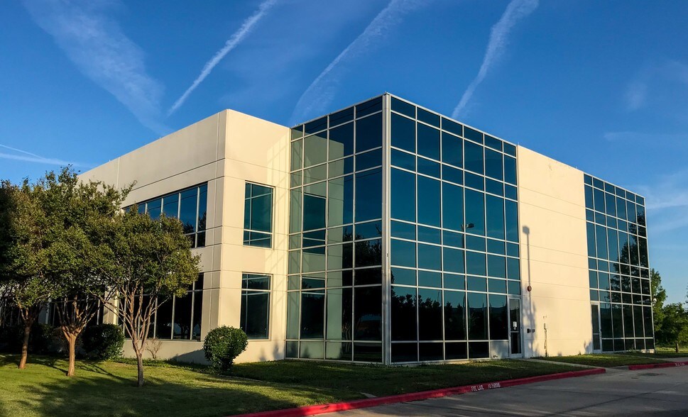 More Photos Of 635 Fritz Dr, Coppell Office For Lease