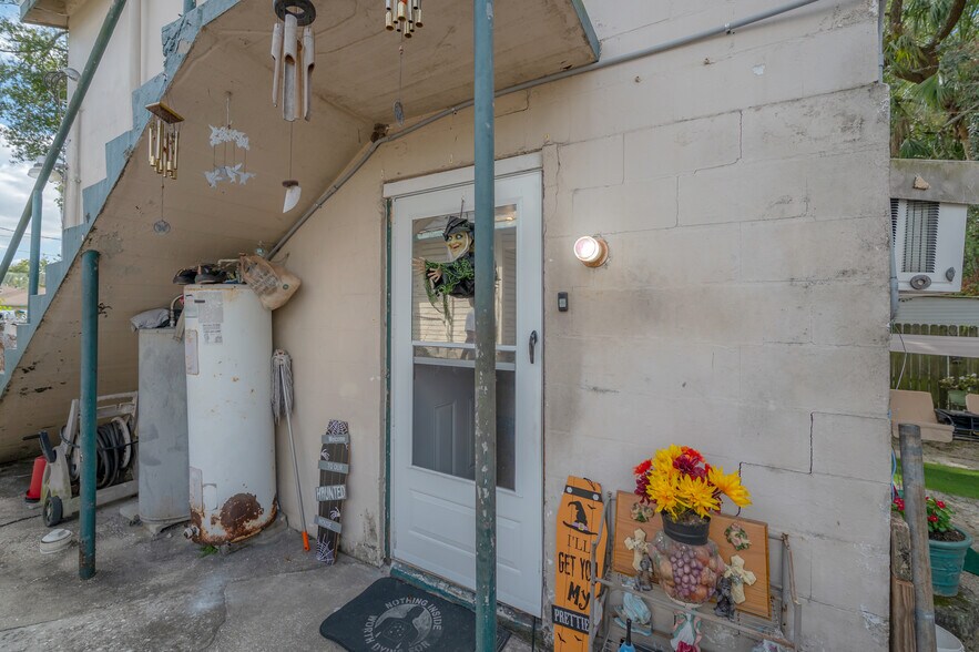 More Photos Of 8312 N 11th St, Tampa Apartments For Sale