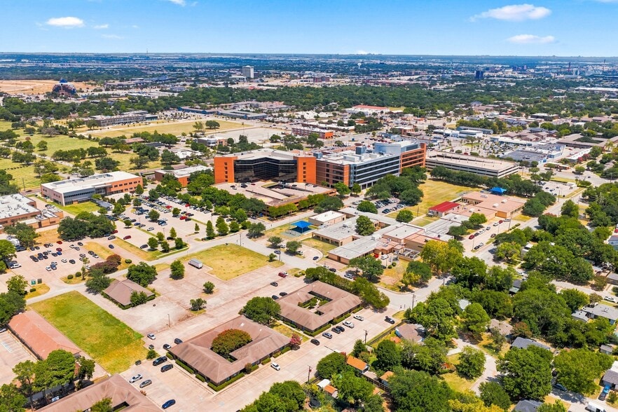 More Photos Of 901 Medical Centre Dr, Arlington Healthcare For Sale