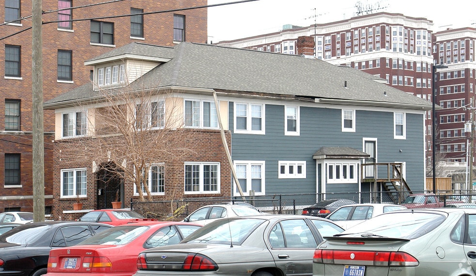 Primary Photo Of 15 W 28th St, Indianapolis Office For Lease