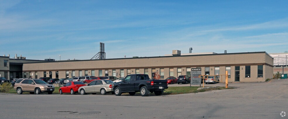 More Photos Of 84 Malmo Ct, Vaughan Light Manufacturing For Sale