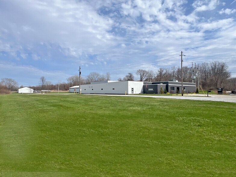 More Photos Of 2505 Avonia Rd, Fairview Industrial For Sale