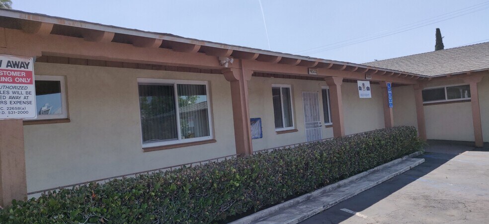 More Photos Of 4533 College Ave, San Diego Medical For Lease